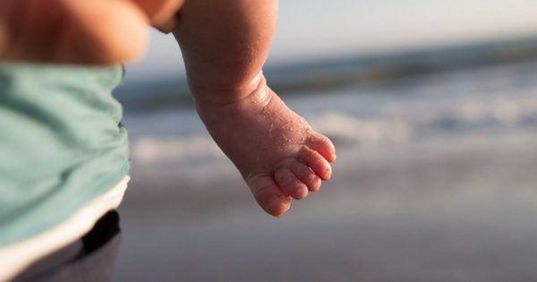 赤ちゃんが1歳になるのに歩かない理由を探る いとろぐ